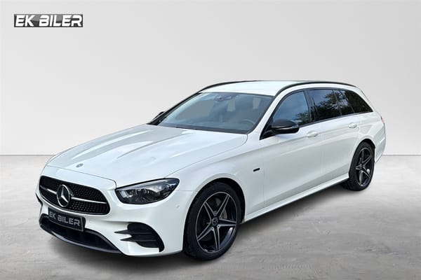 Mercedes-Benz E300 de - T 2,0 Plugin-hybrid AMG Line 9G-Tronic 306HK Stc Aut.